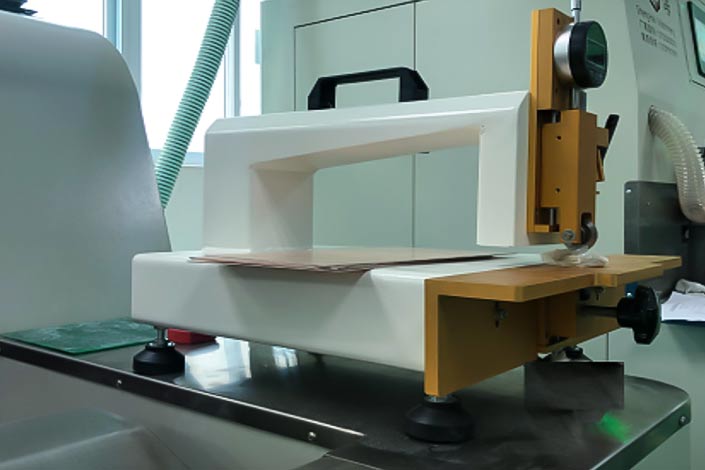 V-cut residual thickness measuring instrument